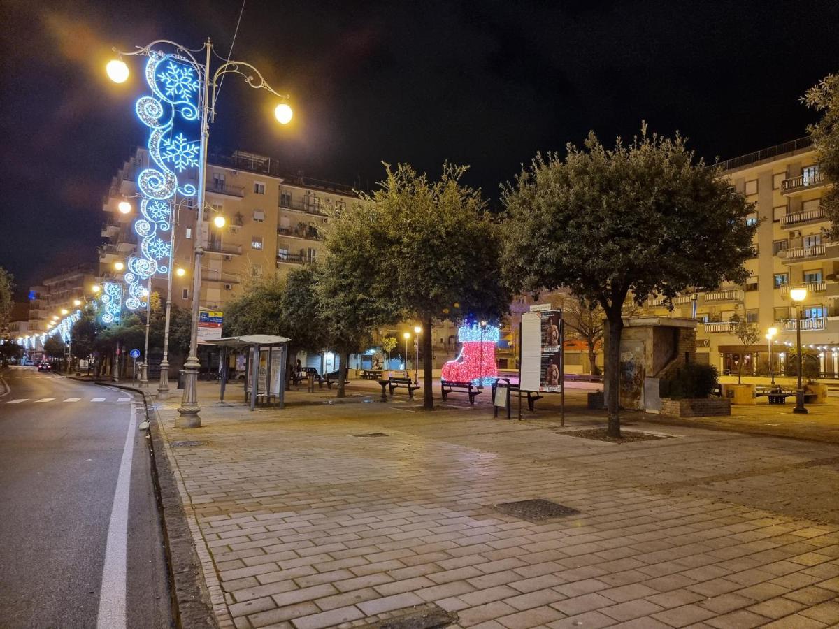 Residenza Margherita - Centralissima Salerno Exterior photo